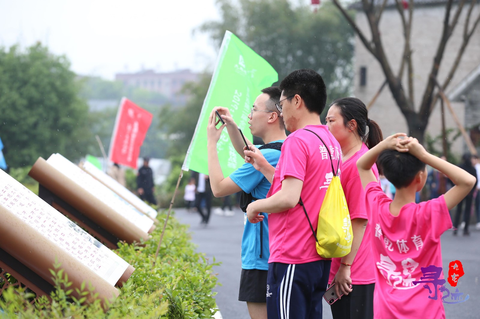 团队培训游戏20个-让团队嗨起来的培训游戏：信任坠落、盲人方阵、沙漠求生等