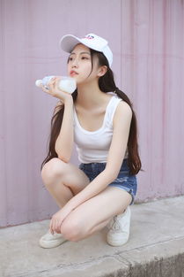 清纯美女图片,清纯美女，如春风拂面，温暖心灵